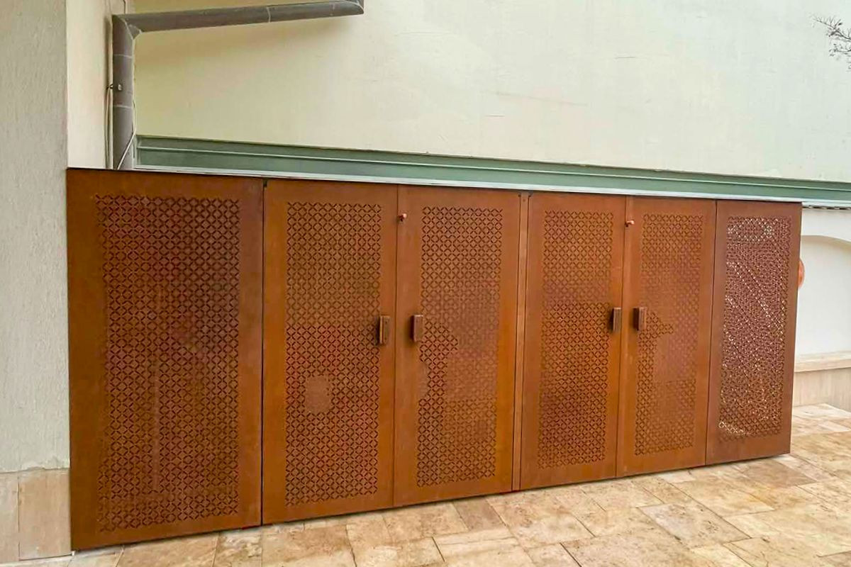 Corten acél kukatároló