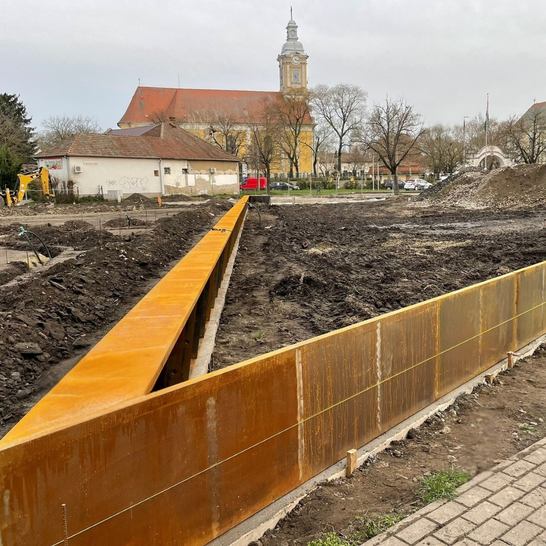 Corten acél támfal közterületen