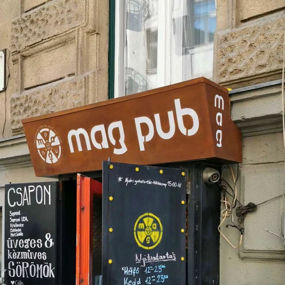Corten acél egyedi cégtábla, megállítótábla
